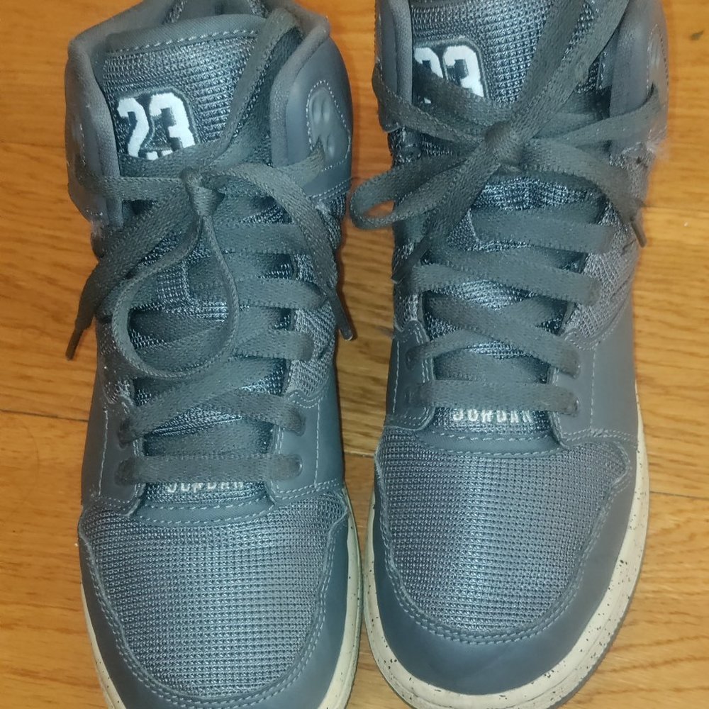 Nike Air Jordan 1 Flight 4 Premium Gray Youth Lace Up Retro Sneakers Size 6.5Y